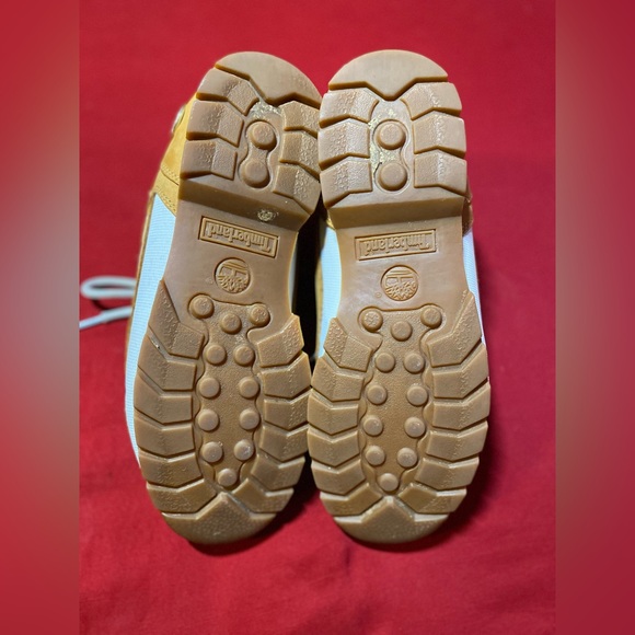 Size 11, low cut Timberlands. - Picture 2 of 2